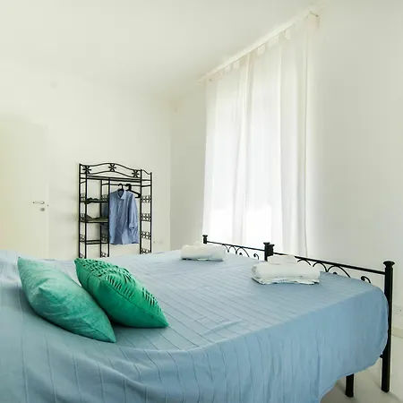 Guest house Casa Italia 3*